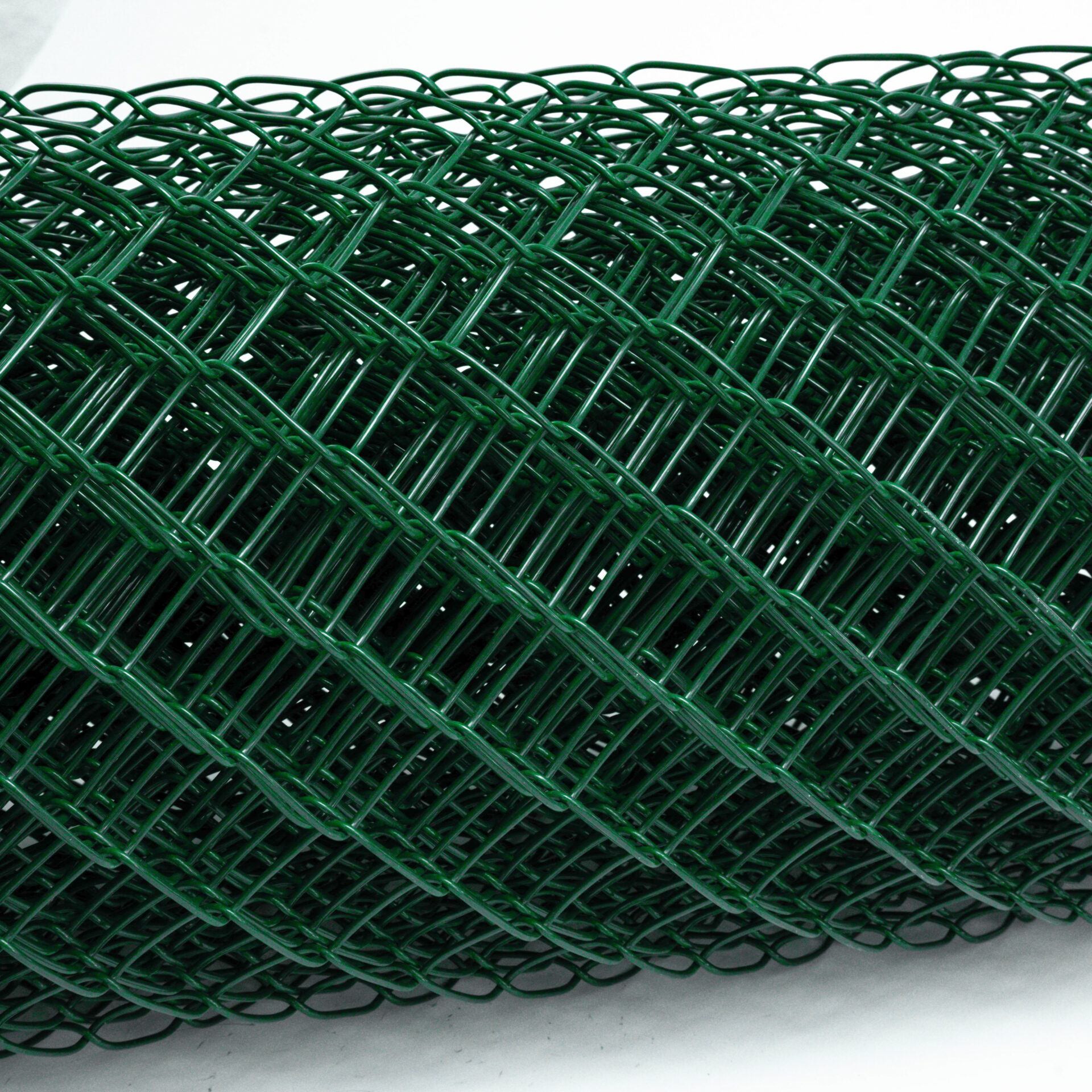 plasa impletita zincata cu PVC verde RAL 6005 grosime fir 2.5 mm